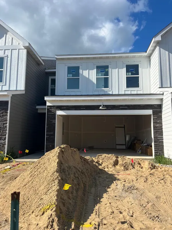 17981 Genoa DR, Lakeville, MN 55044