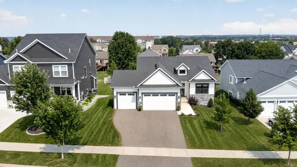 1119 Cubasue CT, Shakopee, MN 55379