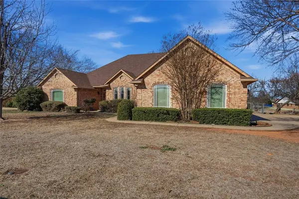 3304 Pondridge RD, Chickasha, OK 73018