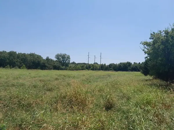 4995 N Triple X RD, Coyle, OK 73027
