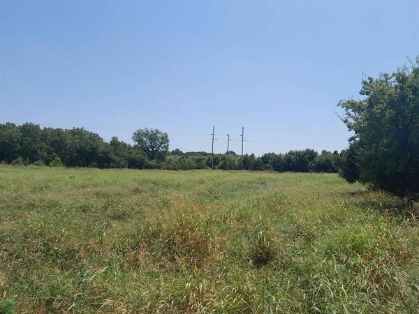 4995 N Triple X RD, Coyle, OK 73027
