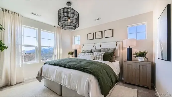 6435 Masked Lark ST, Fort Collins, CO 80528