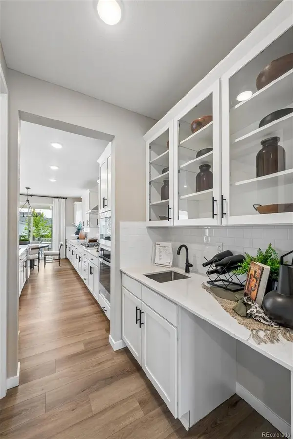 9113 Ironwood ST, Highlands Ranch, CO 80129
