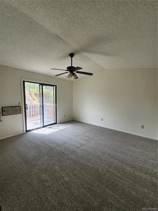 5852 W 75th PL, Arvada, CO 80003
