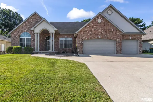 2312 W LAUREL AVE, Springfield, IL 62704