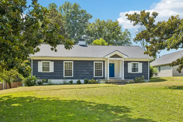 527 E Madison St, Pulaski, TN 38478