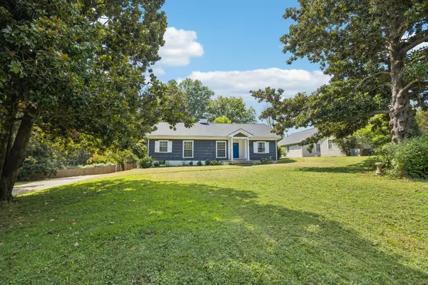 527 E Madison St, Pulaski, TN 38478