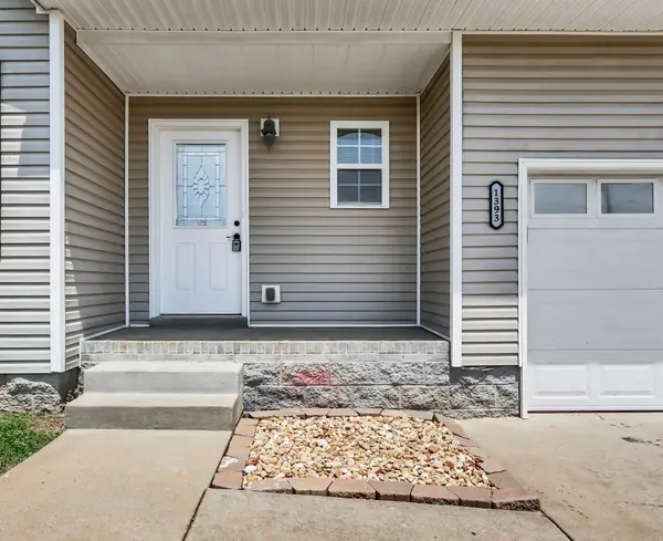 1393 Scrub Oak Dr, Clarksville, TN 37042