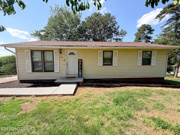 922 Pine Street, Seymour, TN 37865