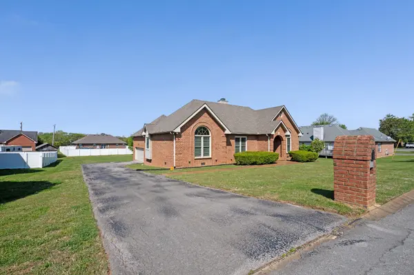 1118 Jessica Dr, Lebanon, TN 37087