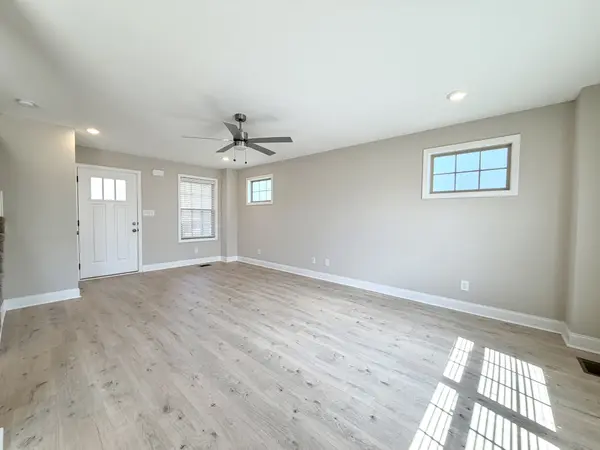 2662 Scott Dr, Clarksville, TN 37042