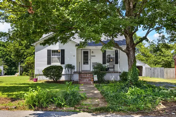 1343 Brown Avenue #NW, Cleveland, TN 37311