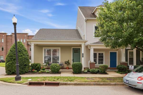 151 Augusta Ave,  Pleasant View,  TN 37146