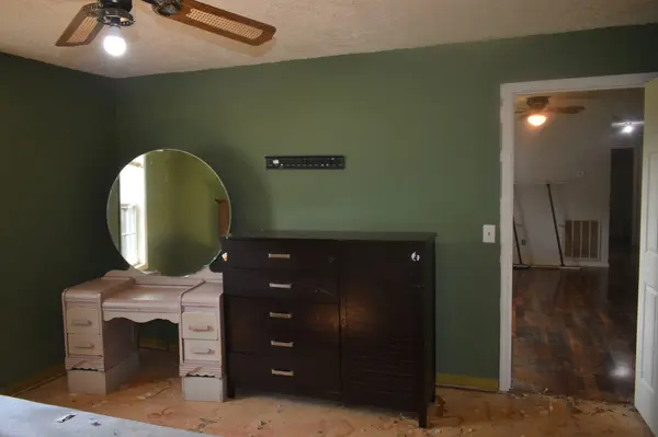 168 Cumberland Cove Dr, Carthage, TN 37030