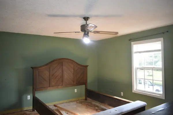 168 Cumberland Cove Dr, Carthage, TN 37030