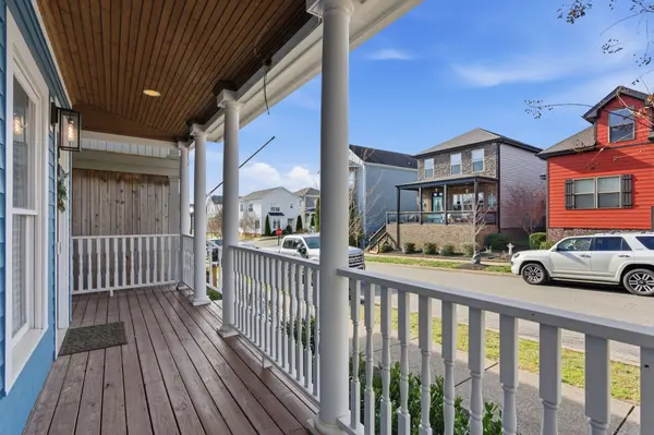 315 Augusta Ave, Pleasant View, TN 37146