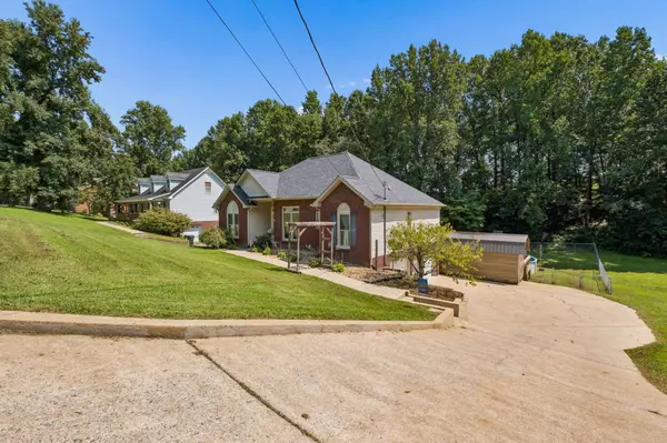183 Hickory Hollow Dr, Dickson, TN 37055