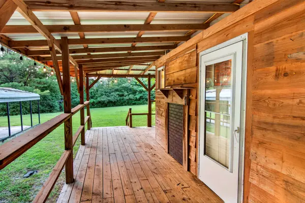 156 Sunshine Mountain Lane, Mc Minnville, TN 37110