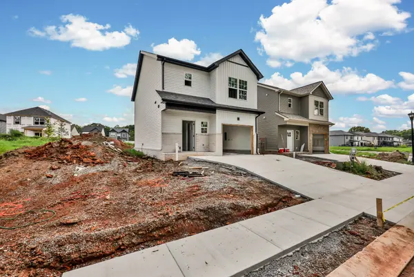 636 Southern Pass Run, Clarksville, TN 37043