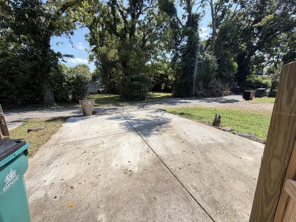 1732 25th Ave #N, Nashville, TN 37208