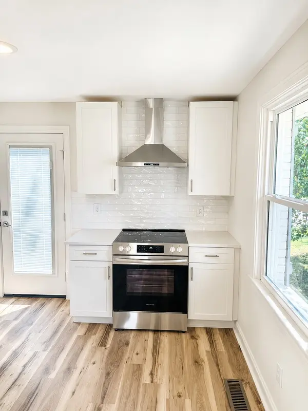 176 Rural Ave, Nashville, TN 37209