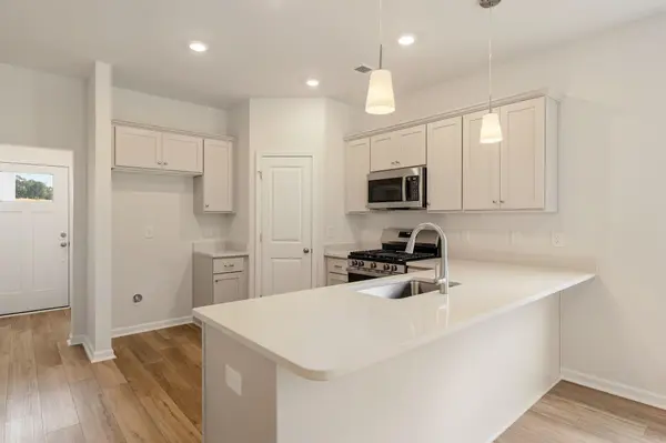2301 Mill LOOP, Spartanburg, SC 29301