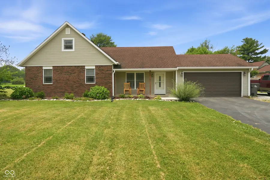3640 Davis RD, Indianapolis, IN 46239