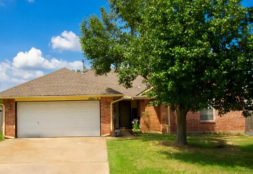 1901 Butterfield TRL, Choctaw, OK 73020