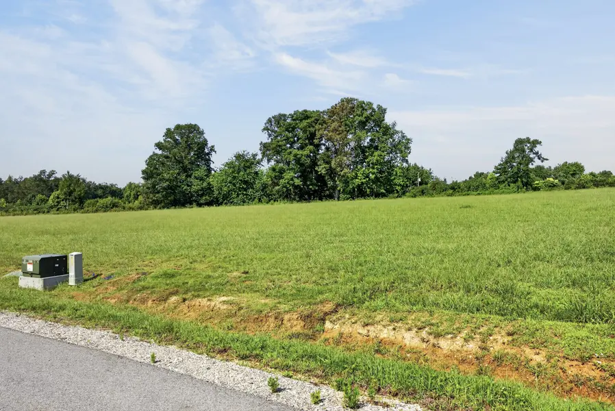 1455 Anna Maria Ln, Cookeville, TN 38501