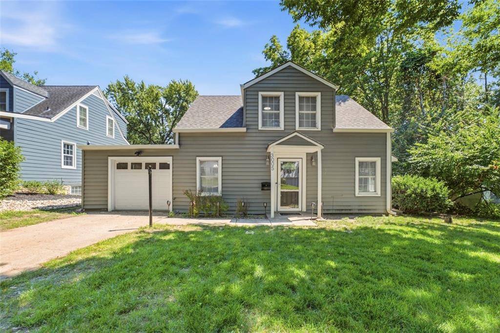 3005 W 50th TER, Westwood, KS 66205