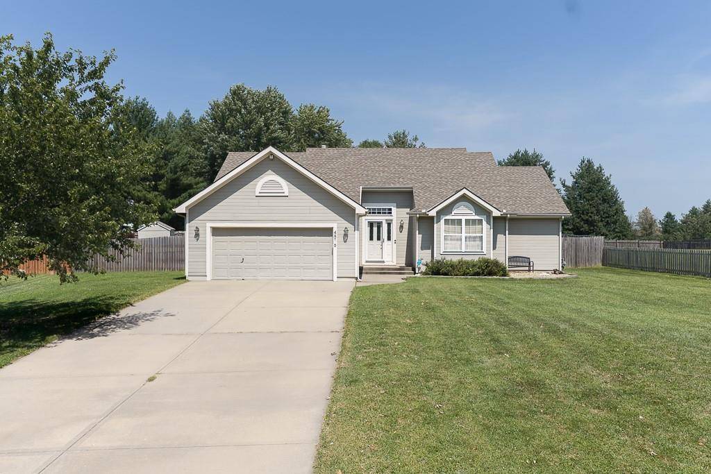 4516 N 122nd TER, Kansas City, KS 66109