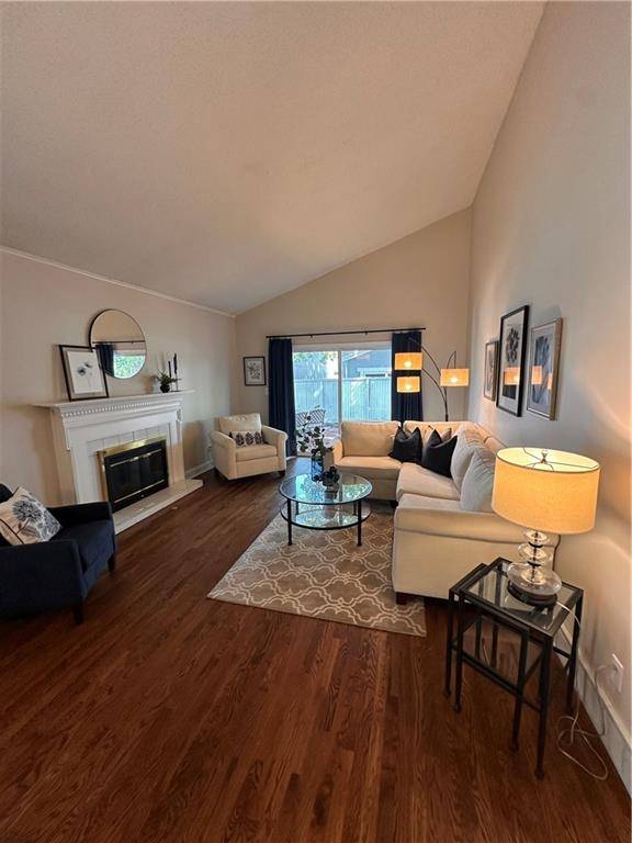 8003 Halsey ST, Lenexa, KS 66215