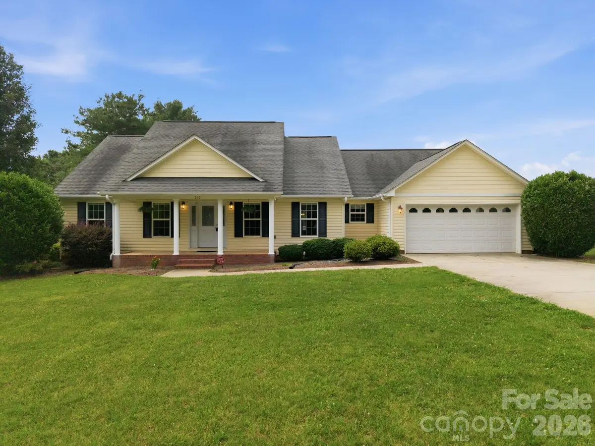 210 Jane Sowers RD, Statesville, NC 28625