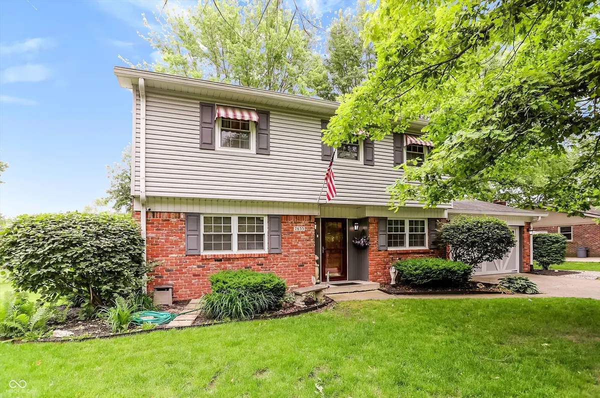 7633 Singleton ST, Indianapolis, IN 46227