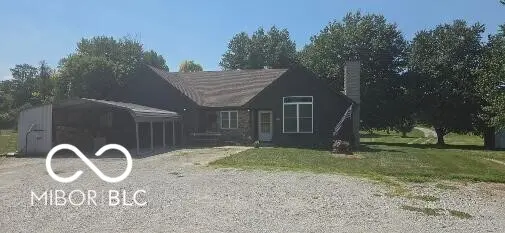 5025 Maple Grove RD, Martinsville, IN 46151