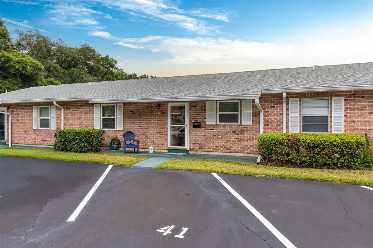 41 FAIRWAY CT #41, Deland, FL 32724