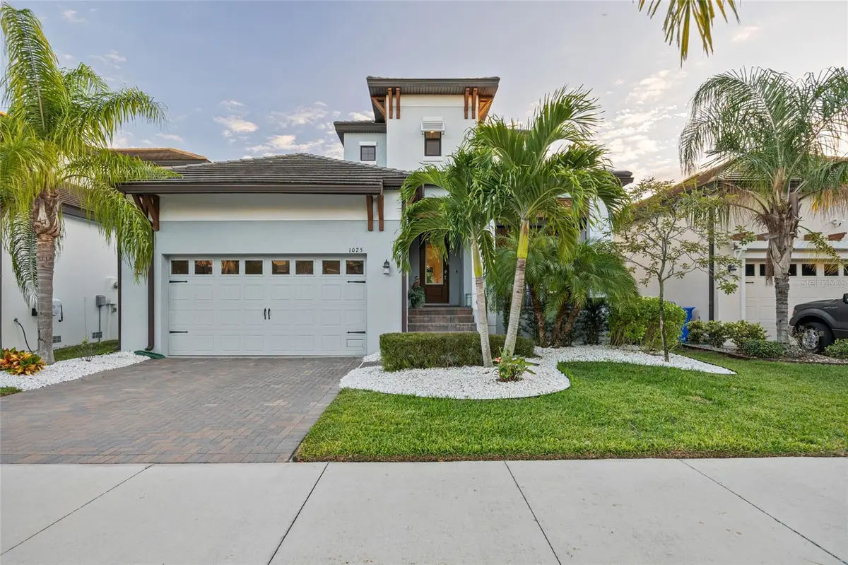 1025 SEAGRAPE DR, Ruskin, FL 33570
