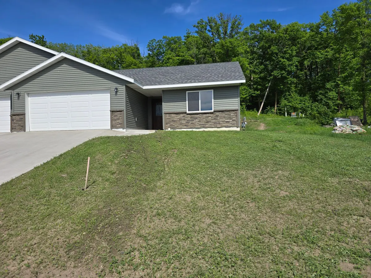 1477 Michigan AVE, Detroit Lakes, MN 56501
