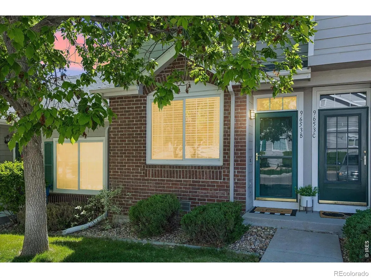 9653 W Chatfield AVE #B, Littleton, CO 80128