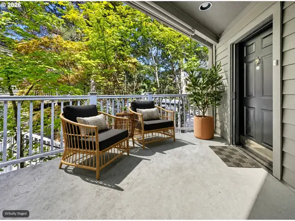 5055 FOOTHILLS DR #G, Lake Oswego, OR 97034