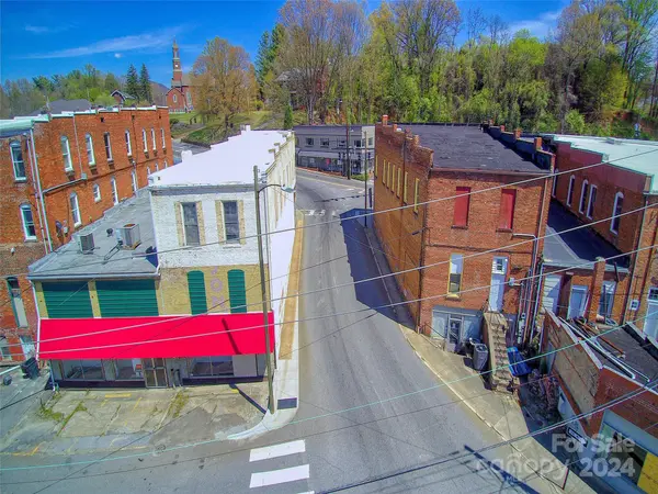 505 Main ST, Canton, NC 28716
