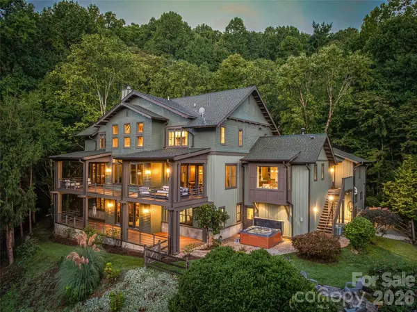 39 Ox bow XING, Weaverville, NC 28787