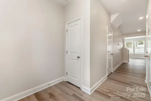 334 Embers LN, Clover, SC 29710