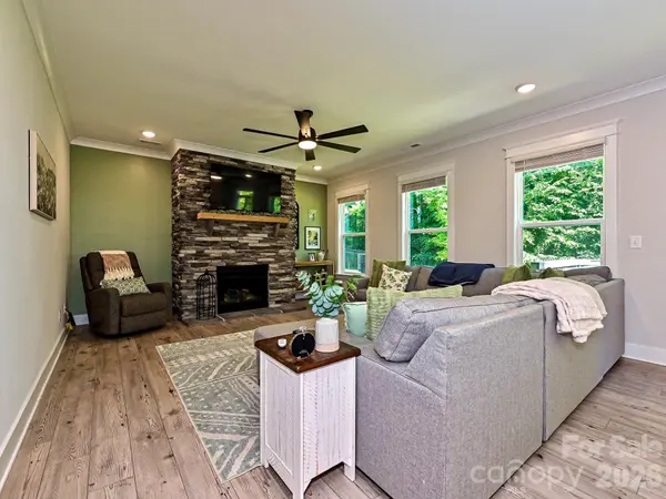 13215 Fiore PL, Huntersville, NC 28078