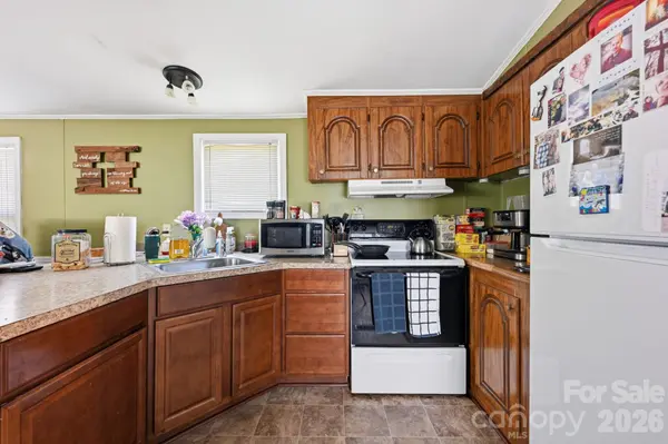 109 Ray Dawn LN, Mooresville, NC 28117