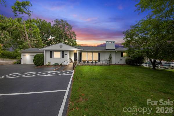 4295 Brevard RD, Horse Shoe, NC 28742