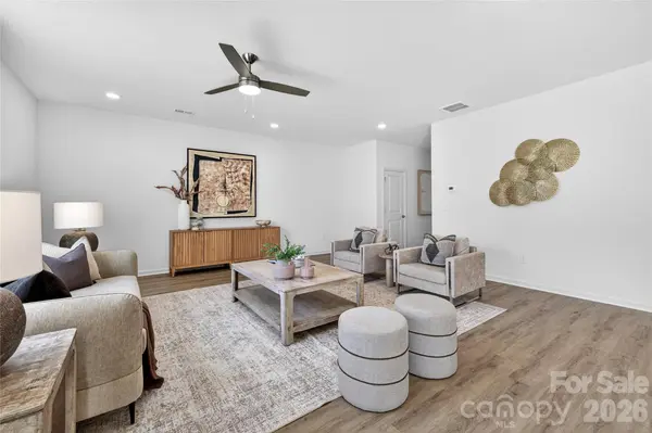 1035 Rodey AVE, Charlotte, NC 28206
