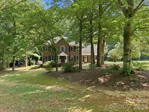 117 Carriage LN, Salisbury, NC 28146