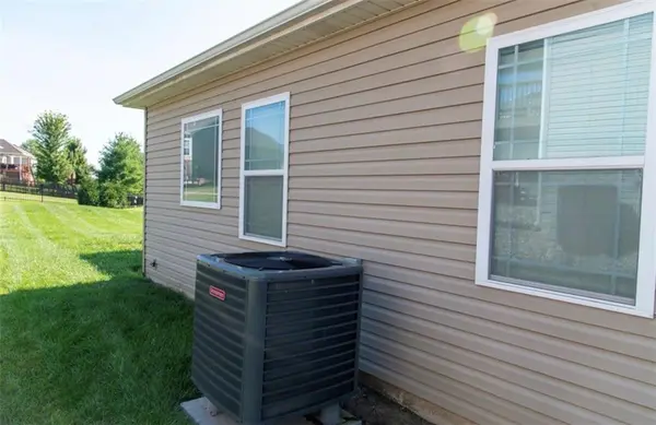 13944 Indian Ridge RD, St Joseph, MO 64505