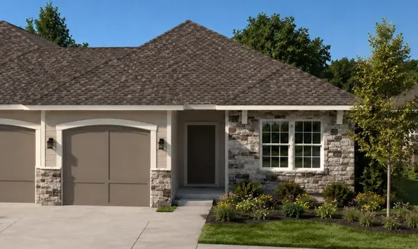 1904 Shellbark ST, Raymore, MO 64083